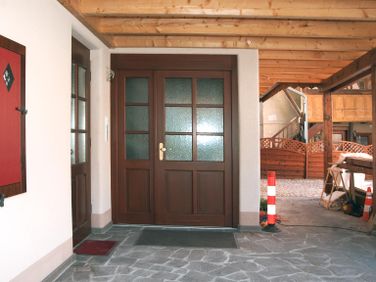 Schreinerei Ackermann Philipp Vesenmeier GmbH in Schopfheim - Haustür Kiefer Sprossen