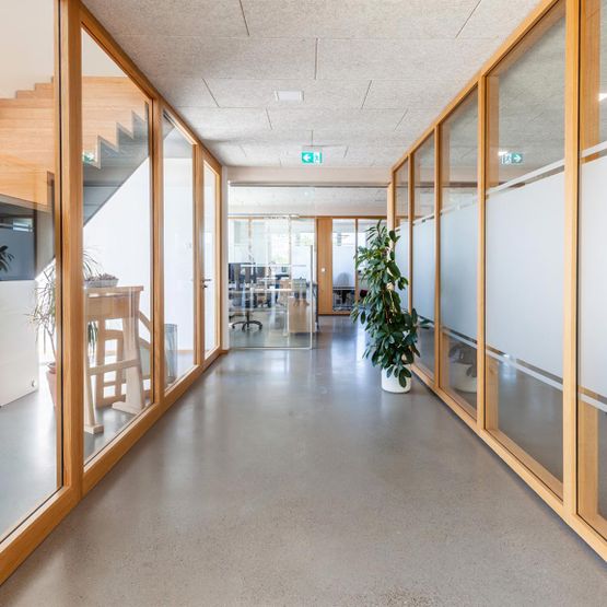 Schreinerei Ackermann Philipp Vesenmeier GmbH in Schopfheim - Intelligente Lösungen für den modernen Büroausbau